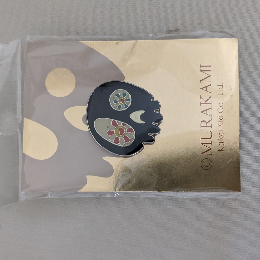 Takashi Murakami Black enamel skull pin